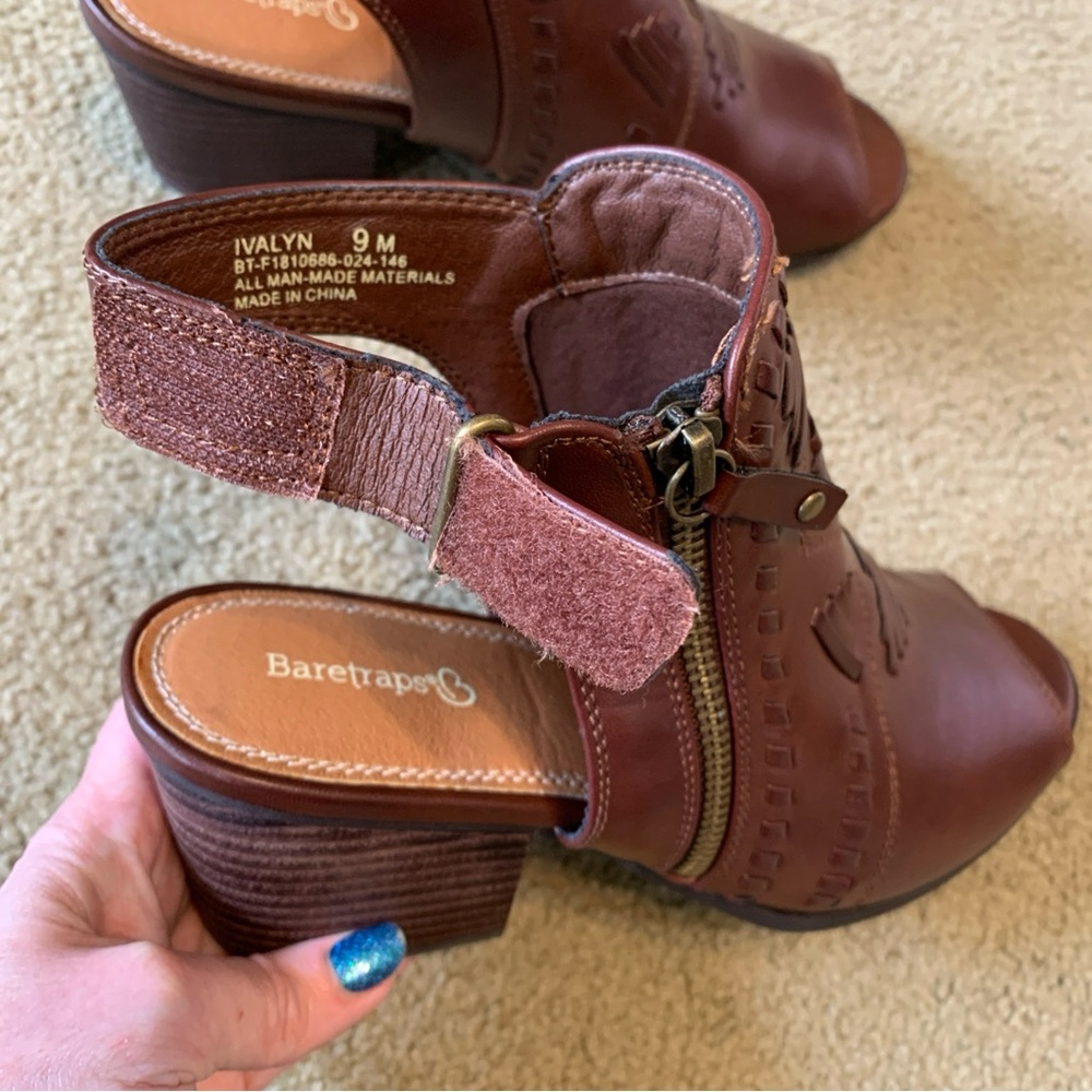 Baretraps Ivalyn Brown Block Heel Open Toe Bootie/Sandal Size 9 M - Picture 13 of 16